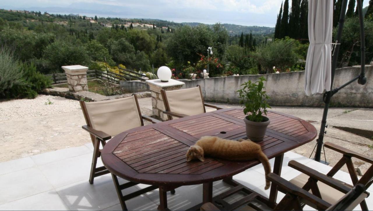 Corfu Luxury Apartment, Tranquility, Mountain & Sea Views Agios Gordios  Extérieur photo